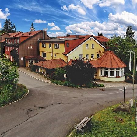 Wagners Hotel Schonblick, C&C Hotels Und Vertrieb Gmbh Фихтелберг Екстериор снимка