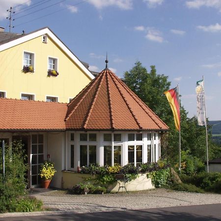 Wagners Hotel Schonblick, C&C Hotels Und Vertrieb Gmbh Фихтелберг Екстериор снимка